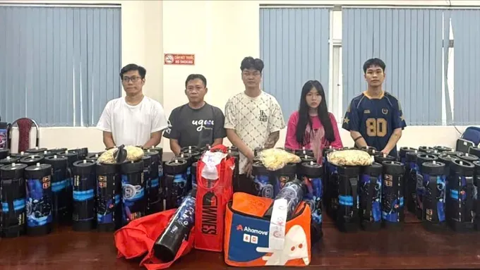 HCMC police crack down on massive laughing gas trafficking ring